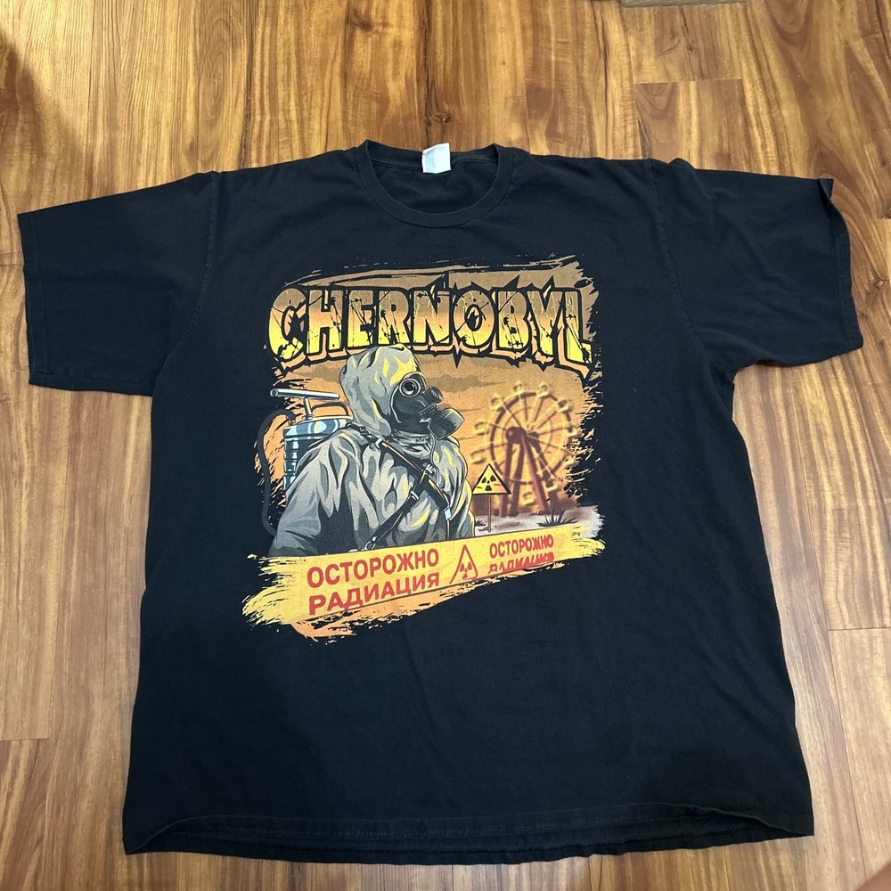 Port & Company Chernobyl Gas Mask Radiation Graphic T-Shirt Black Mens 2XL